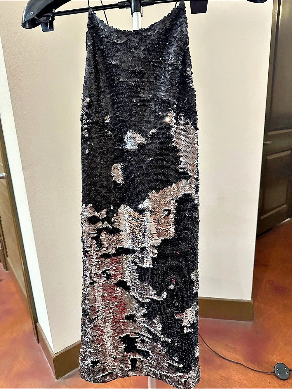 ecote Ella Sequin Mini Dress Black & Silver Small